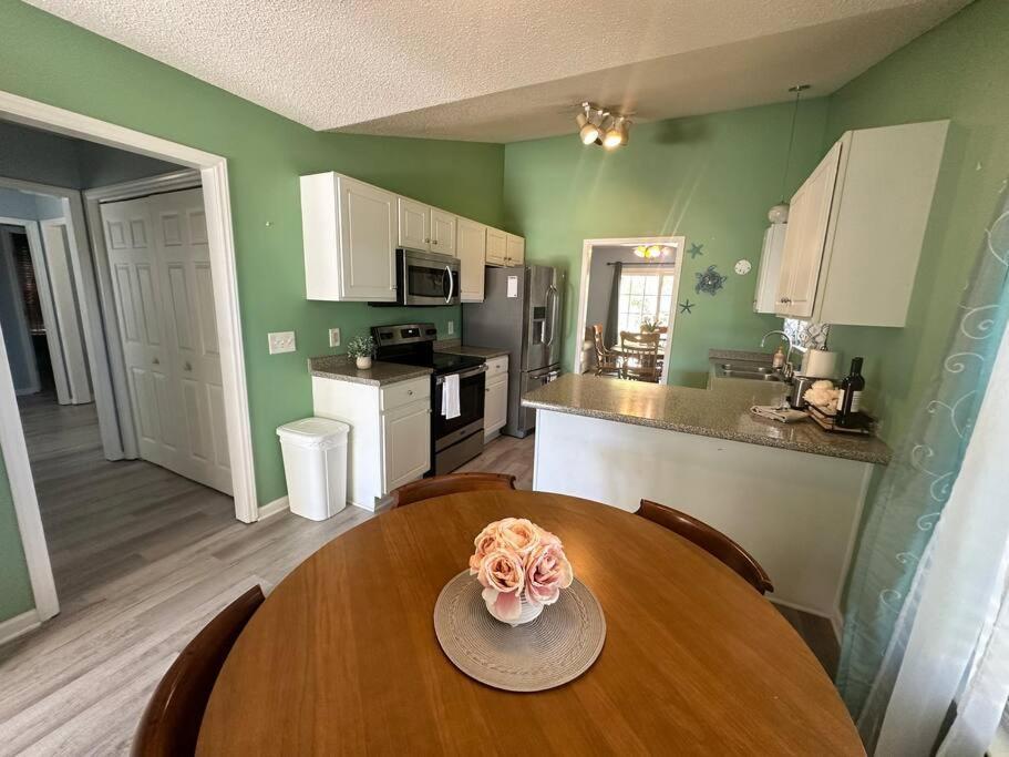 Villa Adorable 3Br/2Ba W/ Garage 2Min Walk Ecu Health Greenville Exterior foto